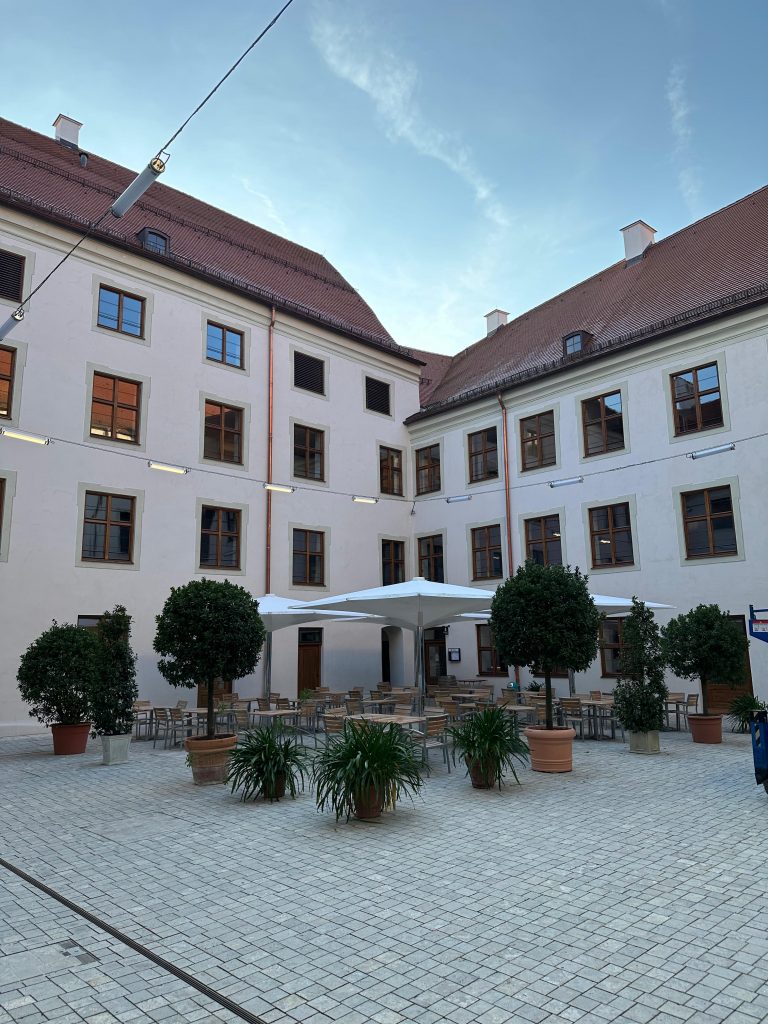 Elektro Schlegl Elektriker Freising Asamgebaeude10