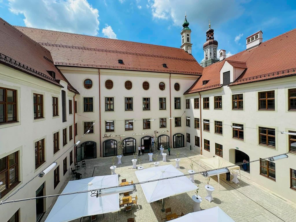 Elektro Schlegl Elektriker Freising Asamgebaeude2