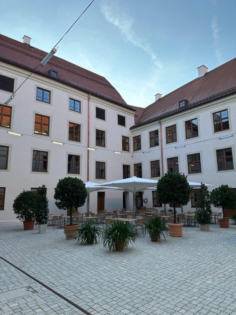 Elektro Schlegl Elektriker Freising Asamgebaeude9