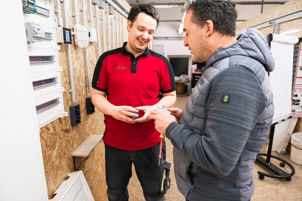 Elektro Schlegl Elektriker Freising Standort 7